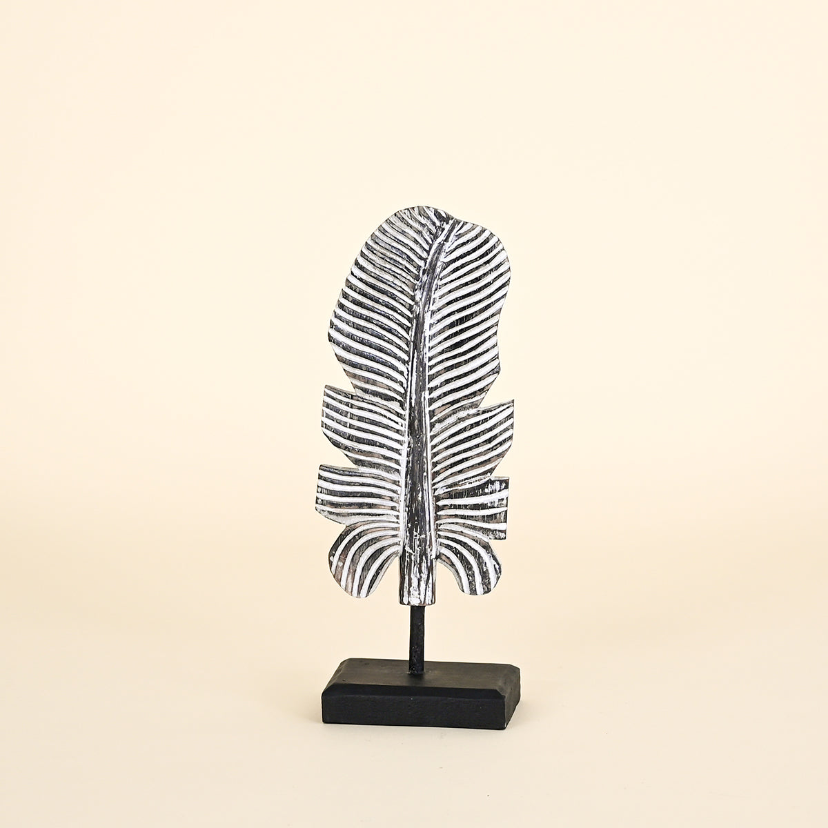 Carved Leaf on Black Stand, Dark Stain with White, Small