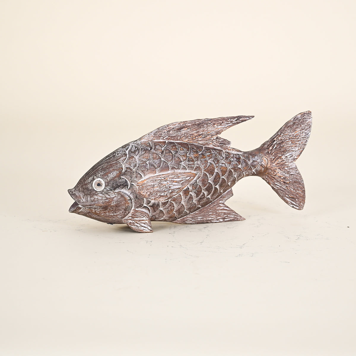 Wooden Fish in Dark Washed finish with White Highlights