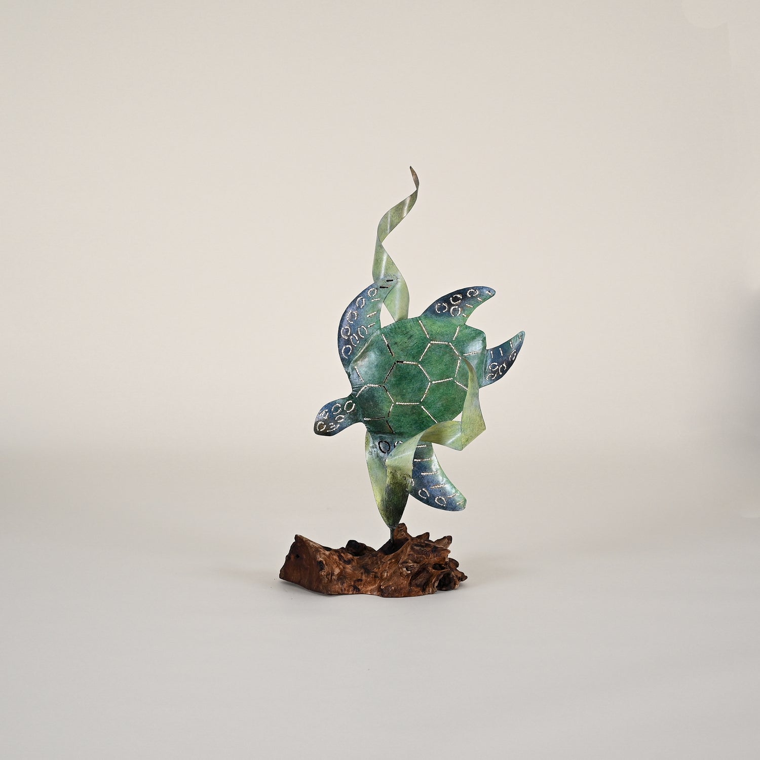 Metal Turtle & Seagrass on Root Base